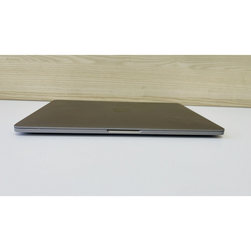 MacBook Pro 13 2020 Space  i5 1.4ghz 8/512